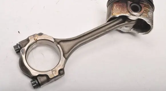 Toyota Yaris Piston 47020