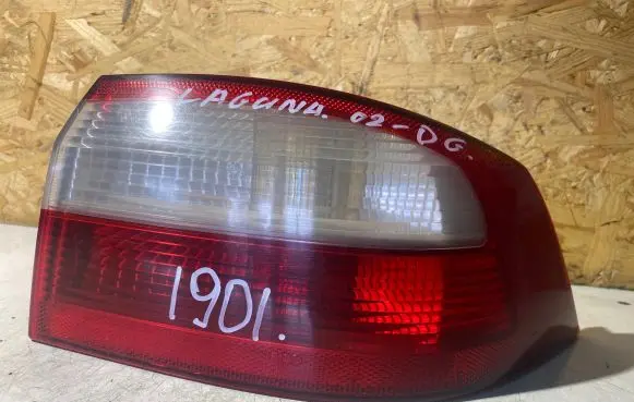 Renault Laguna II Rear/tail lights 8200002474