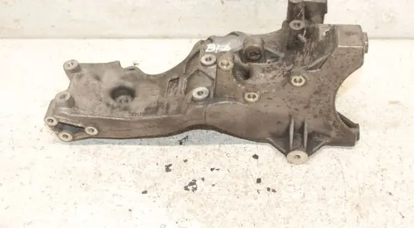 Audi A4 S4 B6 8E 8H Generator/alternator bracket 06D903143C
