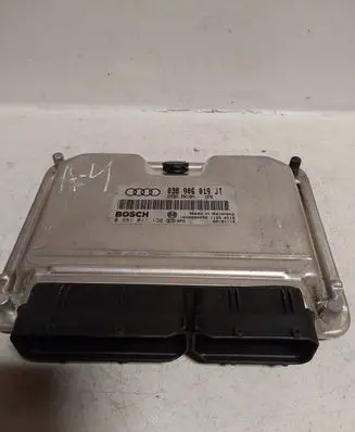 Audi A4 S4 B6 8E 8H Engine control unit/module 038906019JT 1039S00656 0281011138
