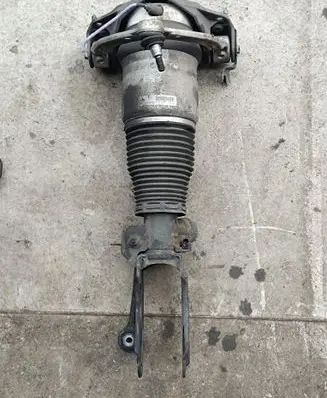 Audi Q7 4L Front air suspension shock absorber 7L8616039G