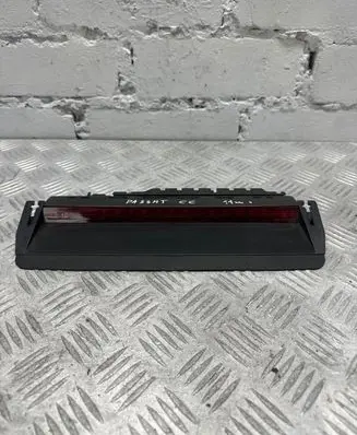 Volkswagen PASSAT CC Third/center stoplight 3c8945087b