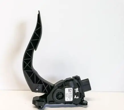 Audi A4 S4 B8 8K Accelerator throttle pedal 8K1723523