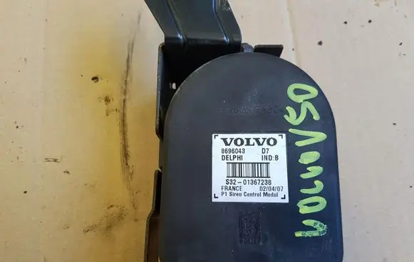 Volvo V50 Alarm system siren 