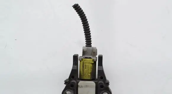 Volkswagen Golf VII Airbag deployment crash/impact sensor 8917353040