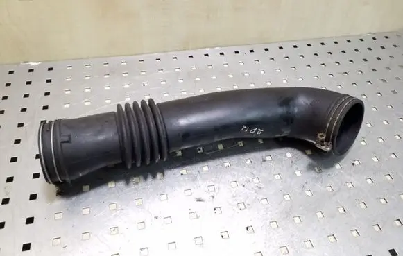 Mitsubishi Outlander Air intake duct part 1505A287