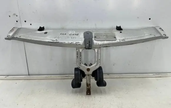 Radiator trim