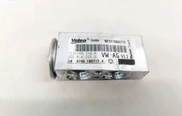 Air conditioning (A/C) expansion valve
