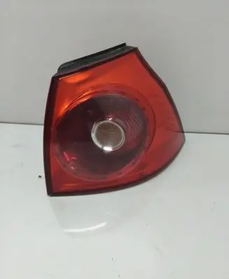 Volkswagen Golf V Rear/tail lights 4VFX13404AA