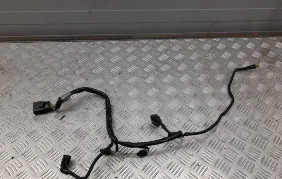 Audi A6 S6 C6 4F Fuel injector wires 06E971627M