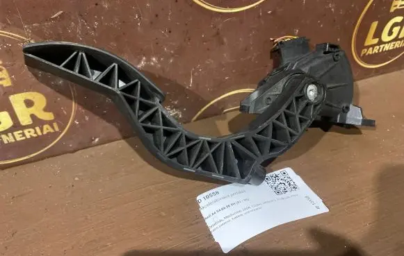 Audi A4 S4 B6 8E 8H Accelerator throttle pedal 8EI721523