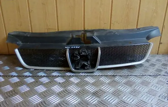 Peugeot 406 Front grill