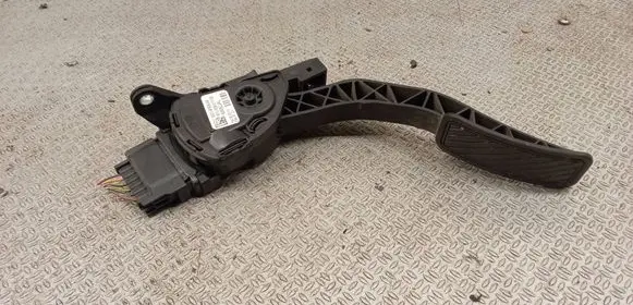 Ford Fiesta Accelerator throttle pedal 8V219F836AA