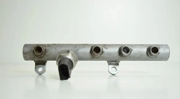 Audi Q7 4L Fuel main line pipe 059130089AB
