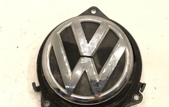 Volkswagen Golf VI Tailgate/trunk/boot exterior handle 6R0827469