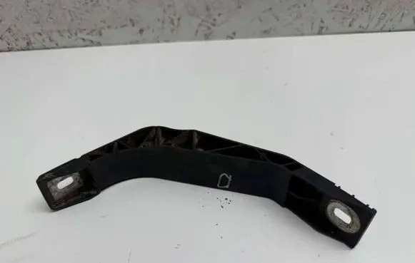Radiator support slam panel bracket