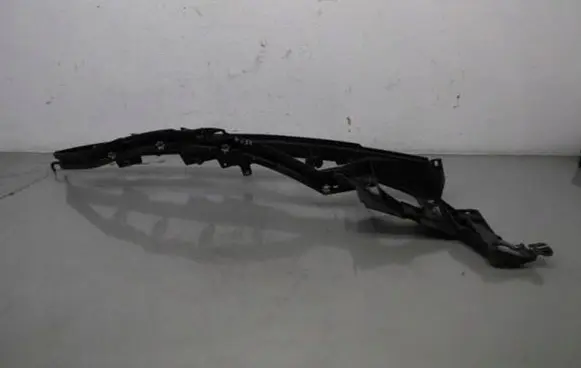 BMW X6 E71 Fender mounting bracket