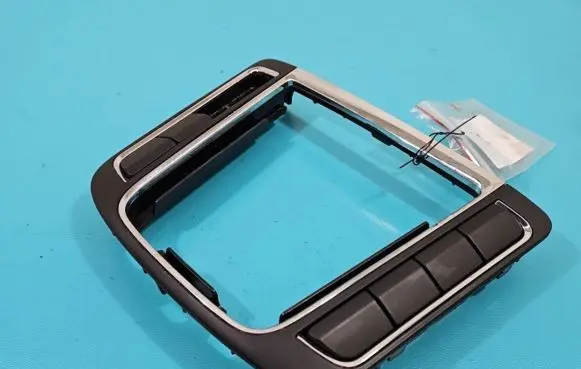 Skoda Superb B6 (3T) Center console 3T0863212B IMPRK1375322