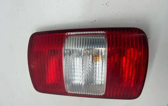 Volkswagen Caddy Rear/tail lights 2k0945112a 2k0945258a