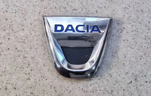 Dacia Dokker Manufacturer badge logo/emblem 628903146R01 628903146R