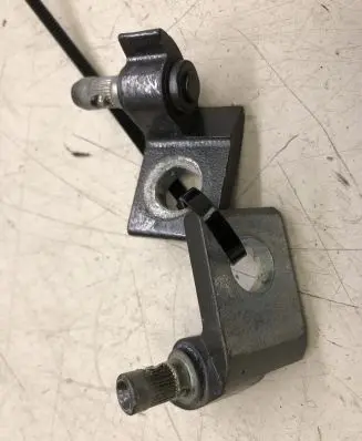 Rear door hinge set