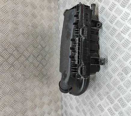 Citroen C4 III e-C4 Air filter box 9812735680