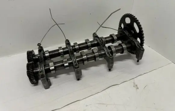 Volkswagen Touareg II Camshaft 059022FP 059021GN