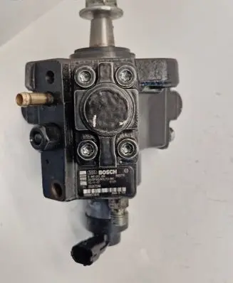 Fiat 500X Fuel injection high pressure pump 0445010466 6962735 55267246