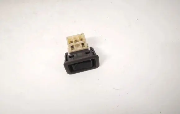 Mitsubishi Space Wagon Electric window control switch