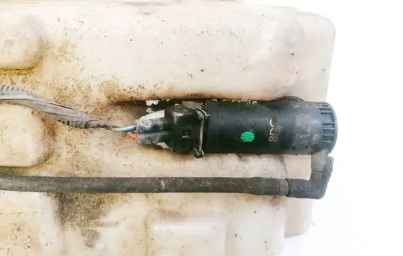 Ford Transit Windscreen/windshield washer pump