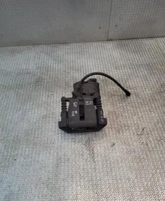 Volvo XC60 Rear brake caliper