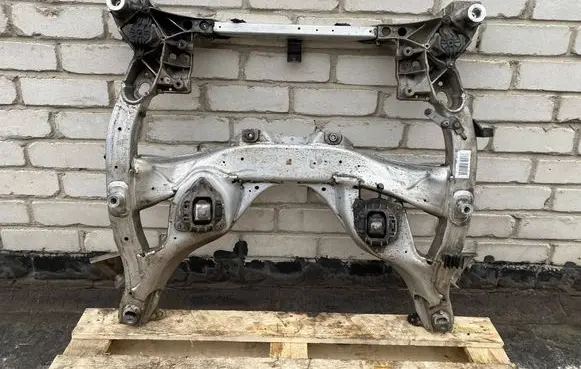 BMW 6 F12 F13 Front subframe 31116796693 31116775762 6796693