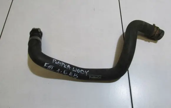 Ford Focus Engine coolant pipe/hose