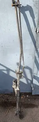 Front wiper linkage and motor