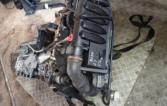 Mercedes-Benz B W245 Engine