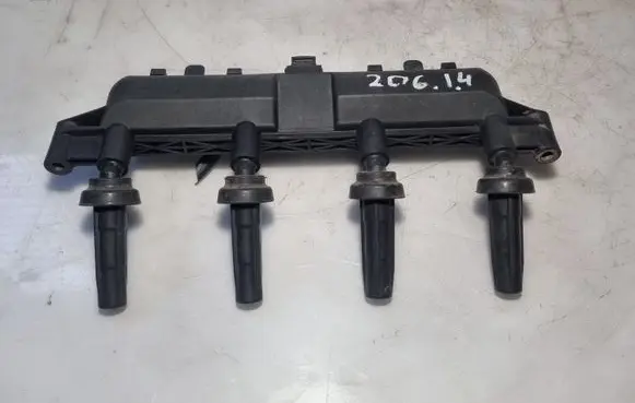 Peugeot 206 High voltage ignition coil 9628158580