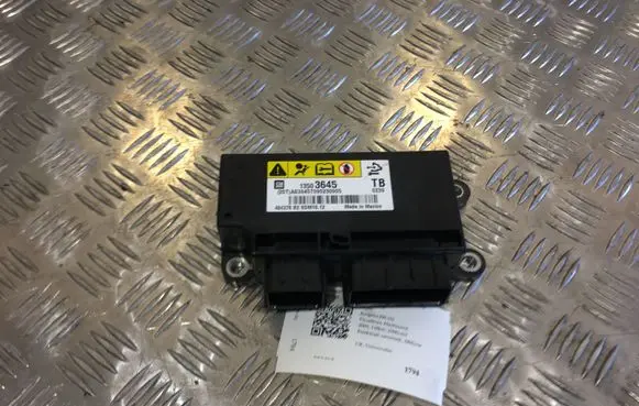 Opel Insignia A Airbag control unit/module 13503645