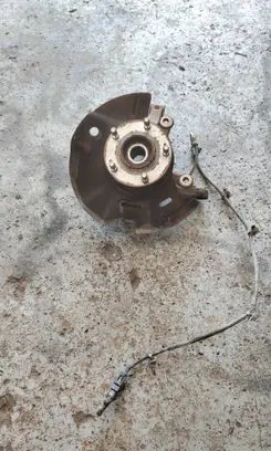 Hyundai Santa Fe Front wheel hub 517152W000