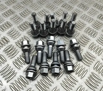 Volvo XC40 Nuts/bolts 31445039
