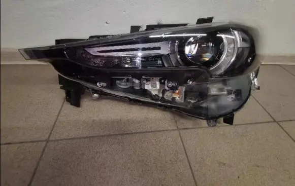 Mazda CX-5 II Headlight/headlamp KB8P51040