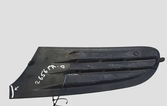 Volkswagen Golf VI Front bumper lower grill 5K0853666A