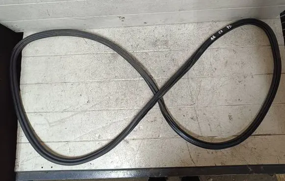 Audi A6 S6 C7 4G Front door rubber seal 4G0831721
