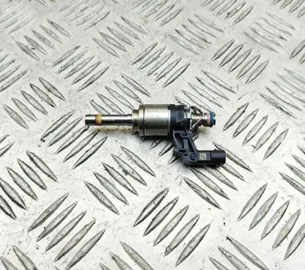 Audi A1 Fuel injector 04E906036AT