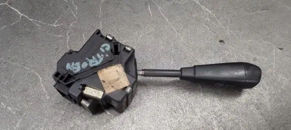 Peugeot 305 Fog light switch 