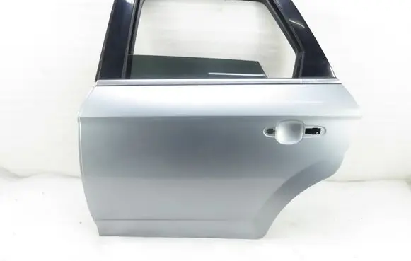 Ford Mondeo MK IV Rear door 