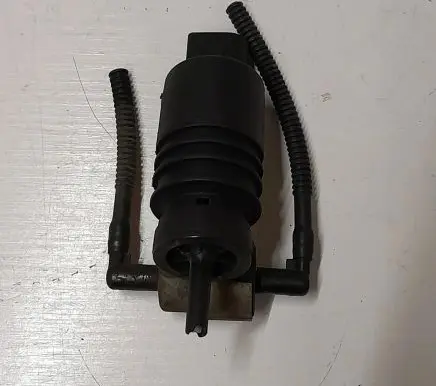 Audi A4 S4 B6 8E 8H Windscreen/windshield washer pump