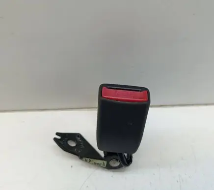 Mazda 3 III Rear seatbelt buckle BAF150157