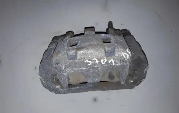 Subaru Forester SK Front brake caliper