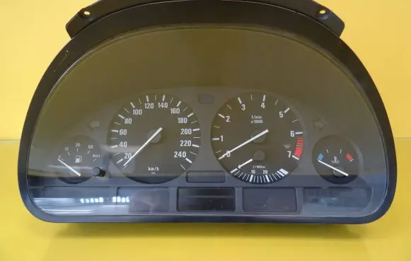 BMW 5 E39 Speedometer (instrument cluster) 8375669 62.11-8375669