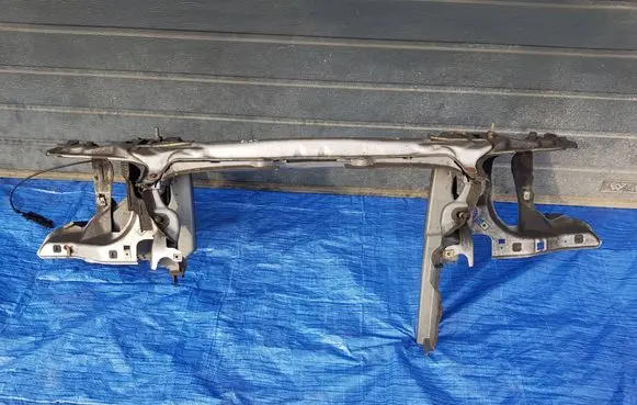 BMW 7 E65 E66 Radiator support slam panel 